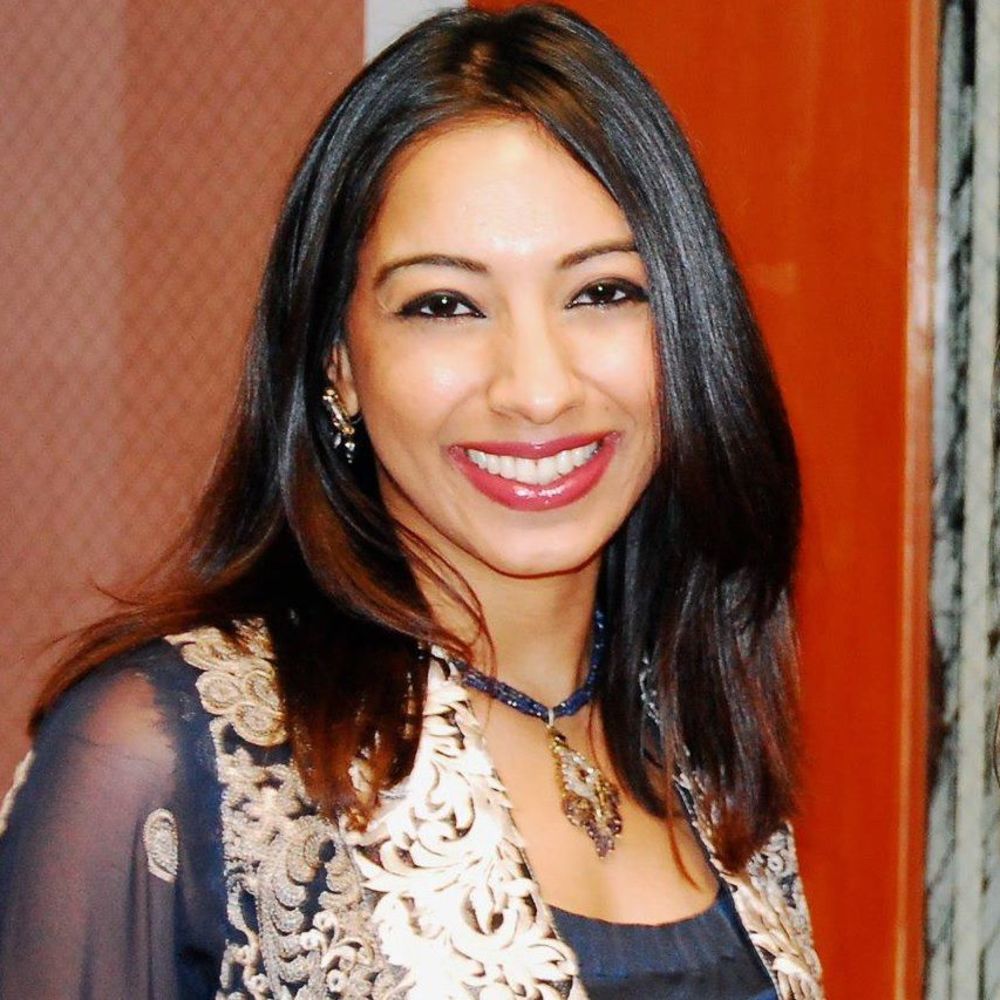 Meet your Posher, Heena